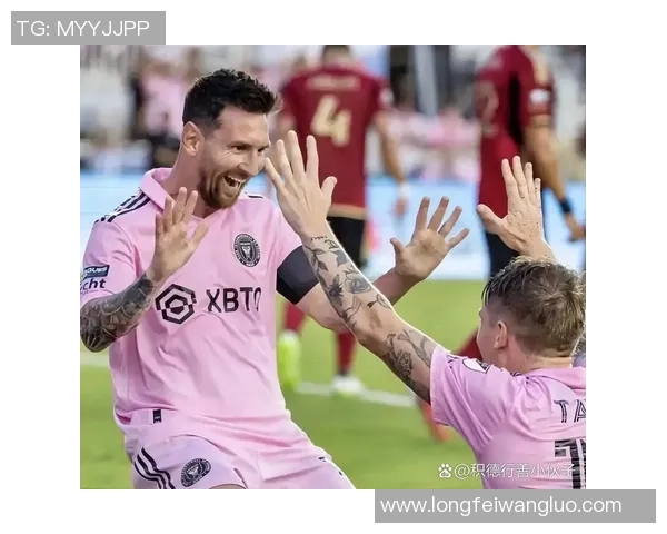 谁是足球场上最刚的球星 他在比赛中的表现如何震撼人心